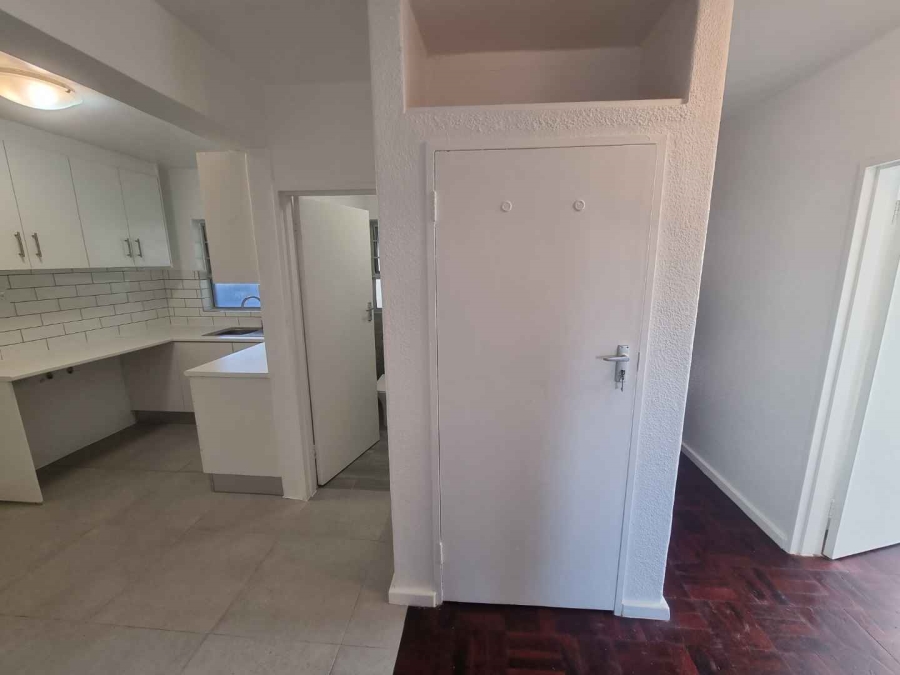 2 Bedroom Property for Sale in Tamboerskloof Western Cape